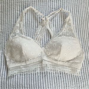 NWOT Victoria’s Secret Lace Bralette Bra Cream White Racerback Lingerie Sz Small